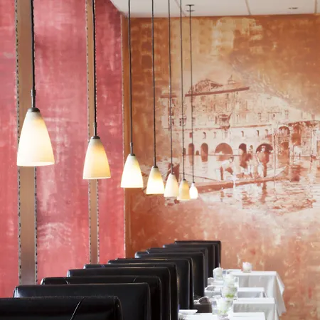 Le Moulin De Moissac, Sure Collection By Western Moissac