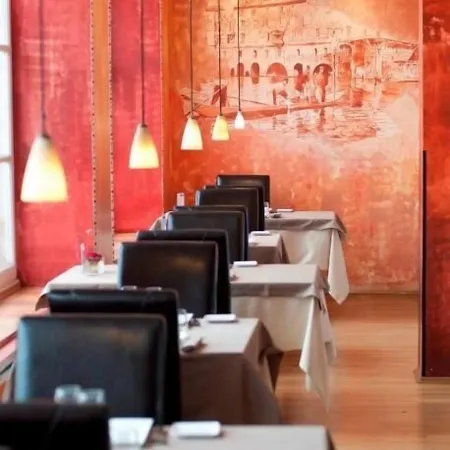 Le Moulin De Moissac, Sure Collection By Western