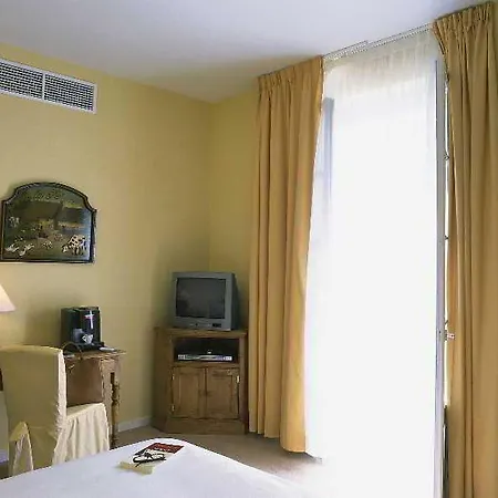 & Le Moulin De Hotel 3*
